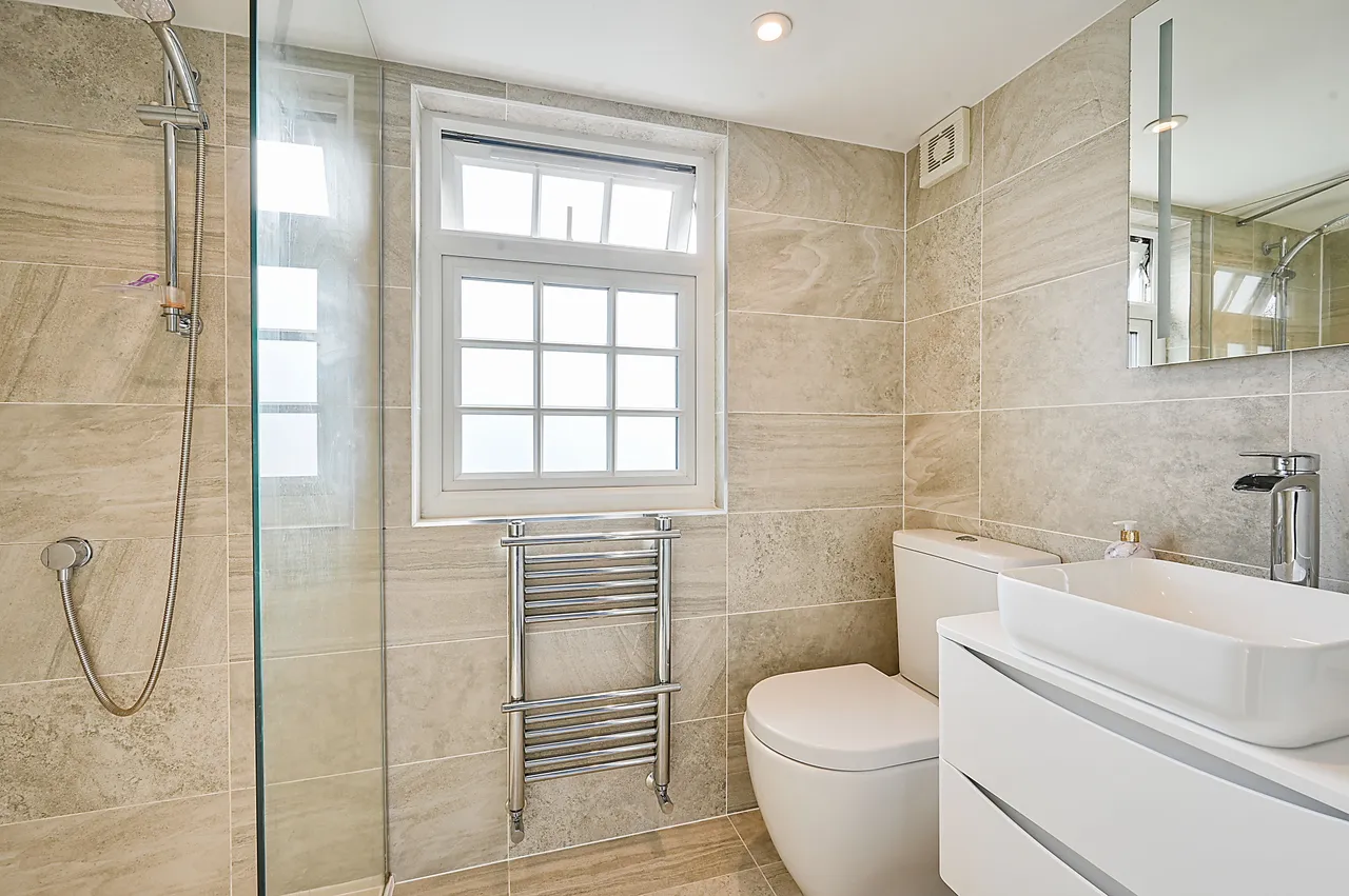 Teddington, TW11, photo 16