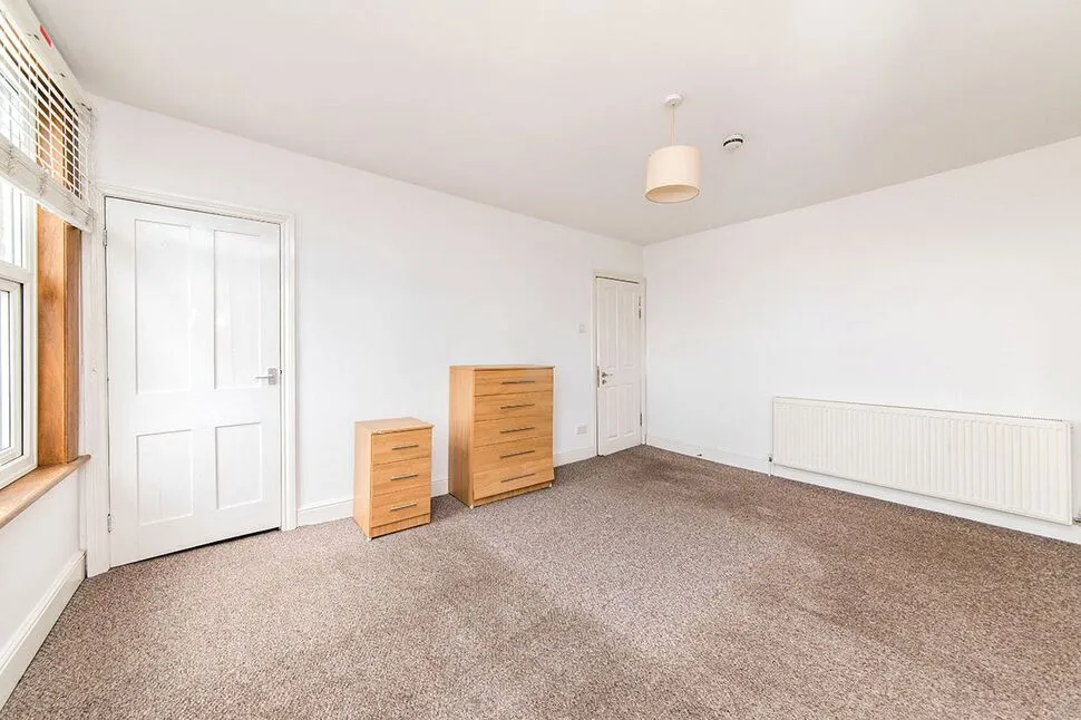St. Albans Road, Watford, WD24, photo 7