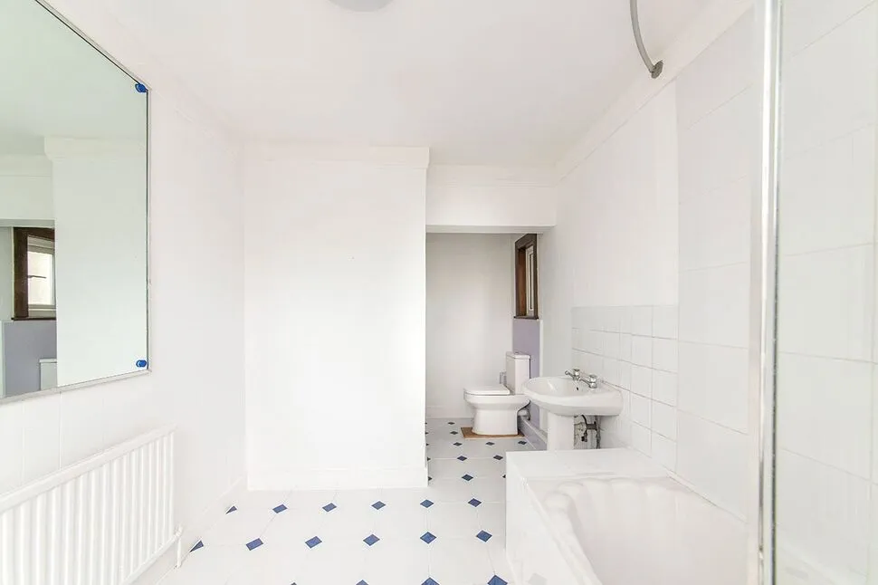 St. Albans Road, Watford, WD24, photo 11