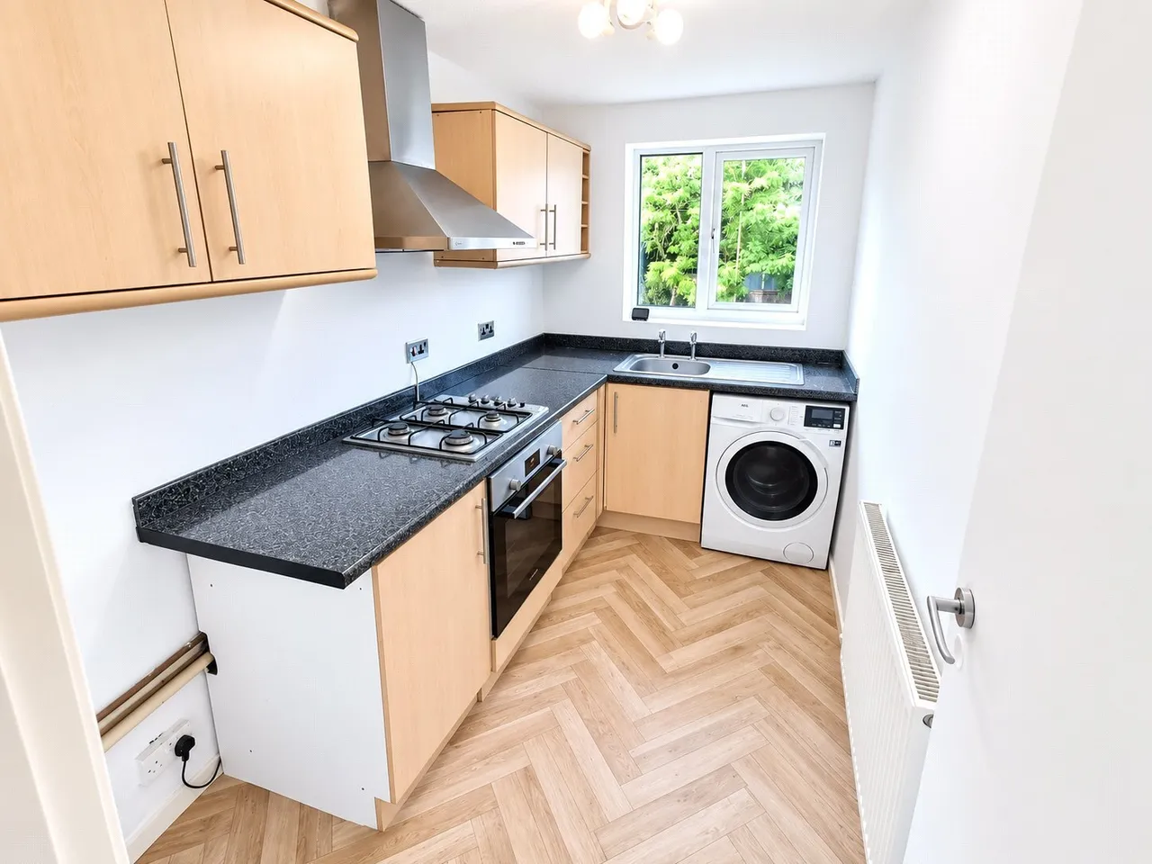 Herondale, Hednesford, Cannock, Staffordshire, WS12, photo 2