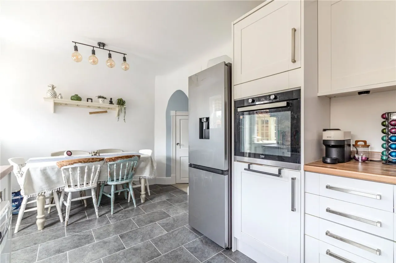 Oyster Lane, Byfleet, West Byfleet, S..., photo 6