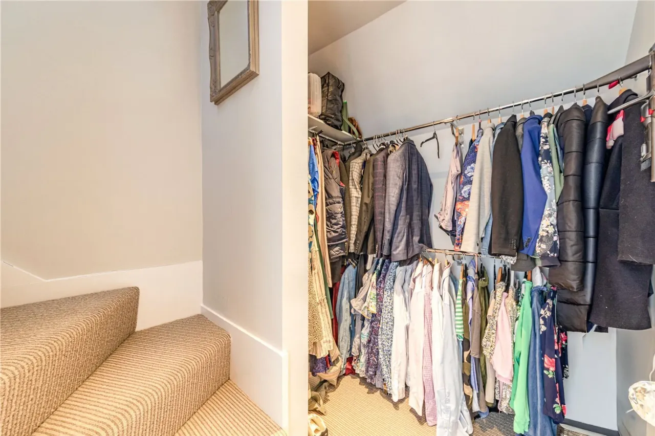 Oyster Lane, Byfleet, West Byfleet, S..., photo 18