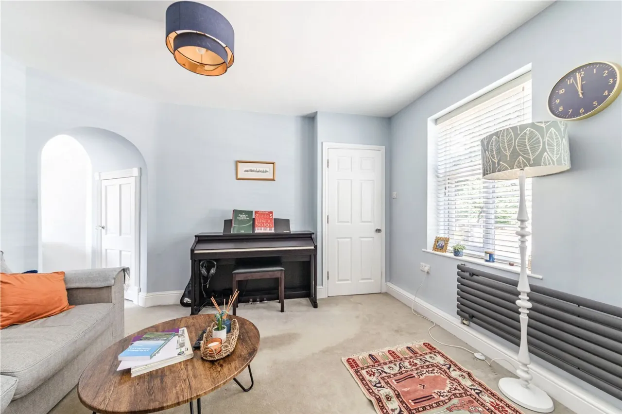 Oyster Lane, Byfleet, West Byfleet, S..., photo 10