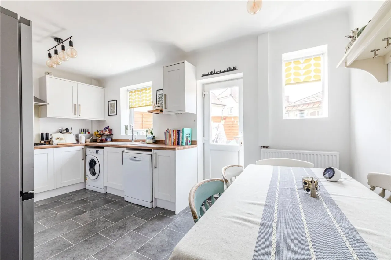 Oyster Lane, Byfleet, West Byfleet, S..., photo 5