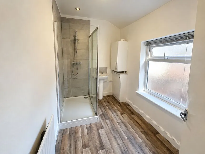 Littlefield Lane, Grimsby, Lincolnshire, DN31, photo 4
