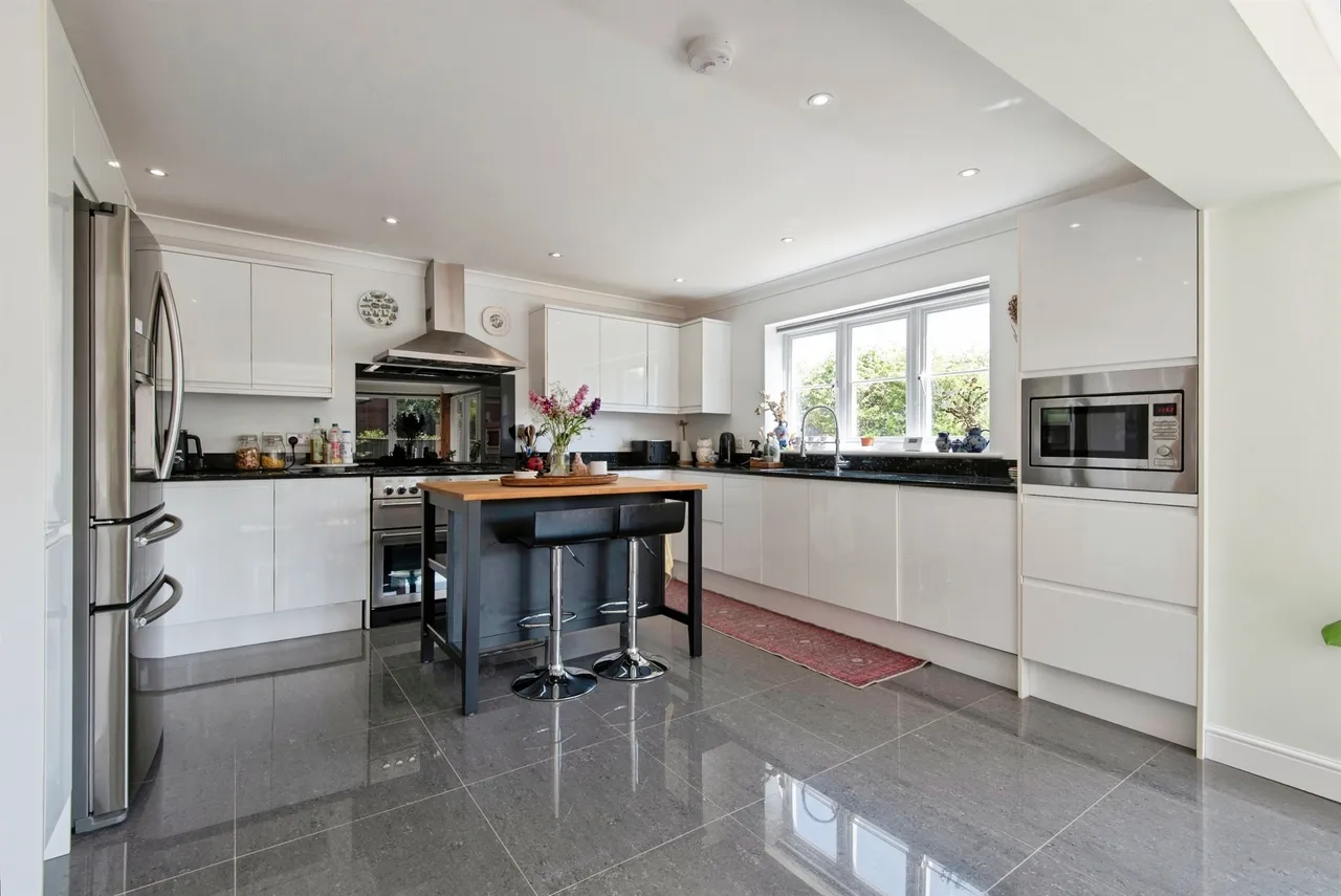 Bonds Crescent, Barkway, Royston, photo 3