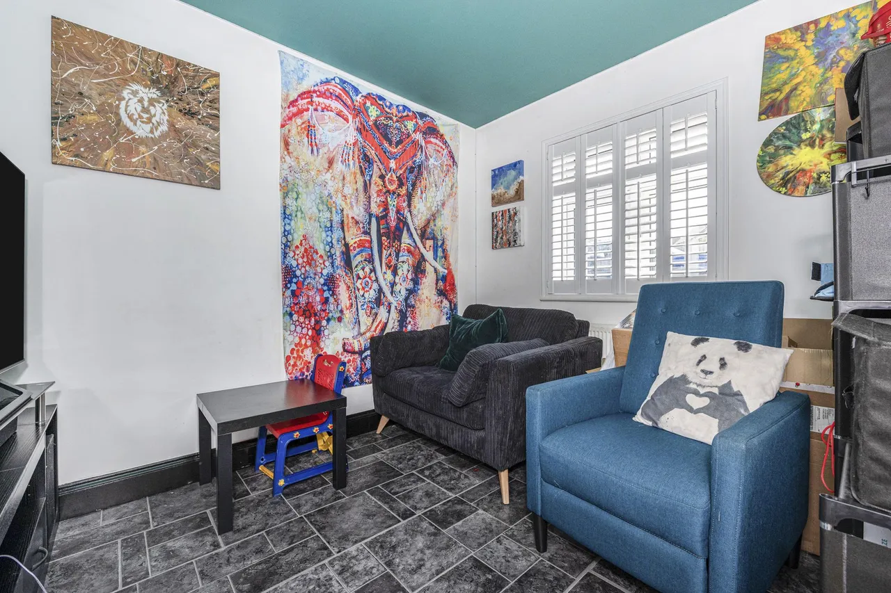 Cavell Crescent, Dartford, DA1, photo 17