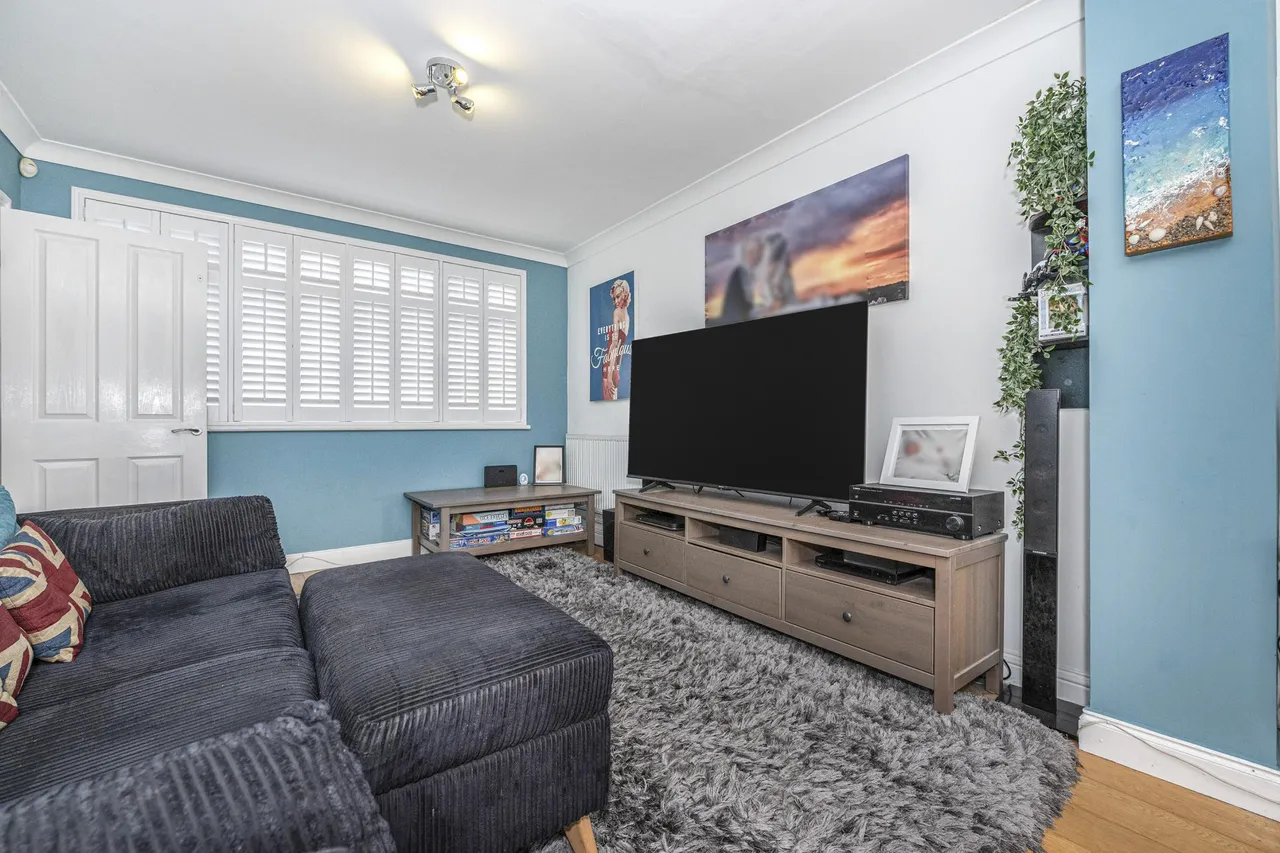 Cavell Crescent, Dartford, DA1, photo 13