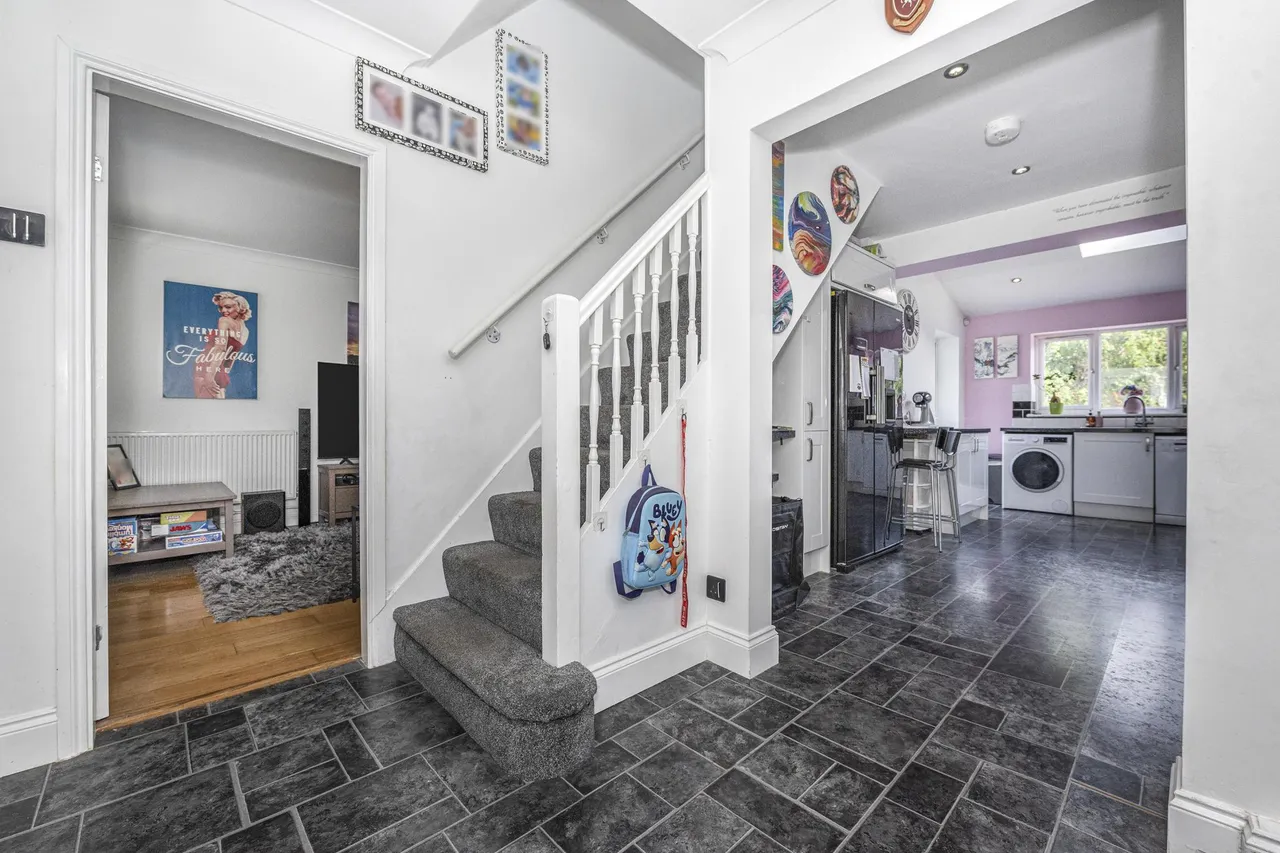 Cavell Crescent, Dartford, DA1, photo 19