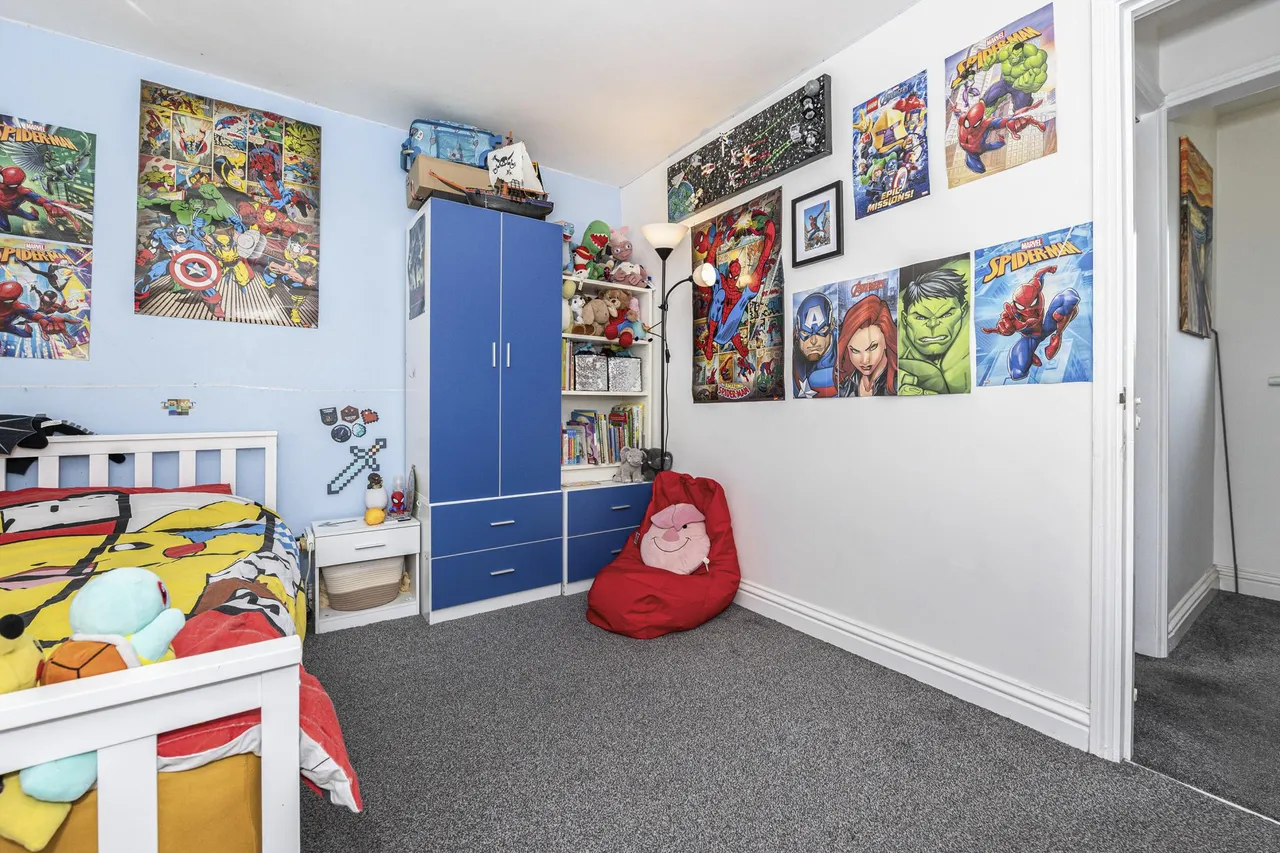 Cavell Crescent, Dartford, DA1, photo 23