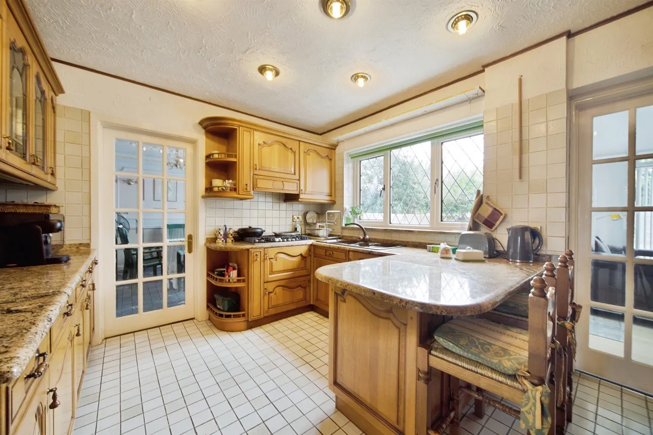 Woodstock Road, Broxbourne, photo 6