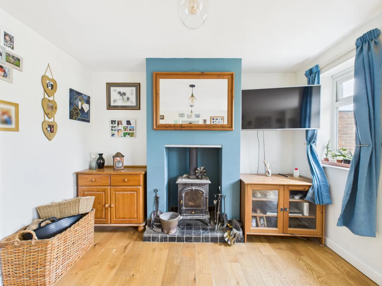 Old Kempshott Lane, Basingstoke, RG22, photo 5