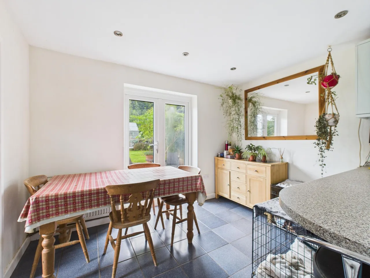 Old Kempshott Lane, Basingstoke, RG22, photo 10