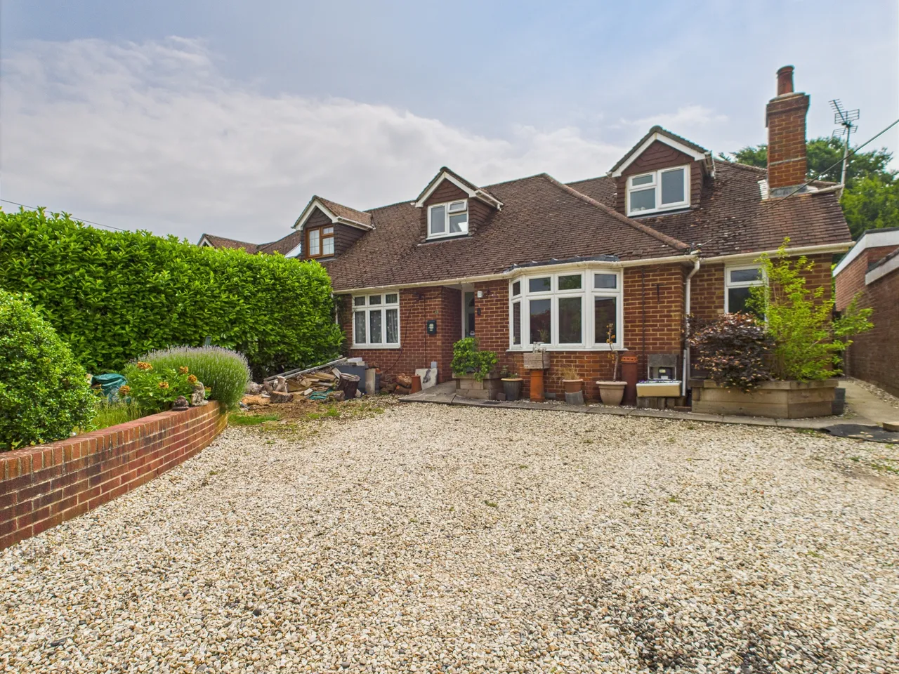 4 bed house for sale — Old Kempshott Lane, Basingstoke, RG22