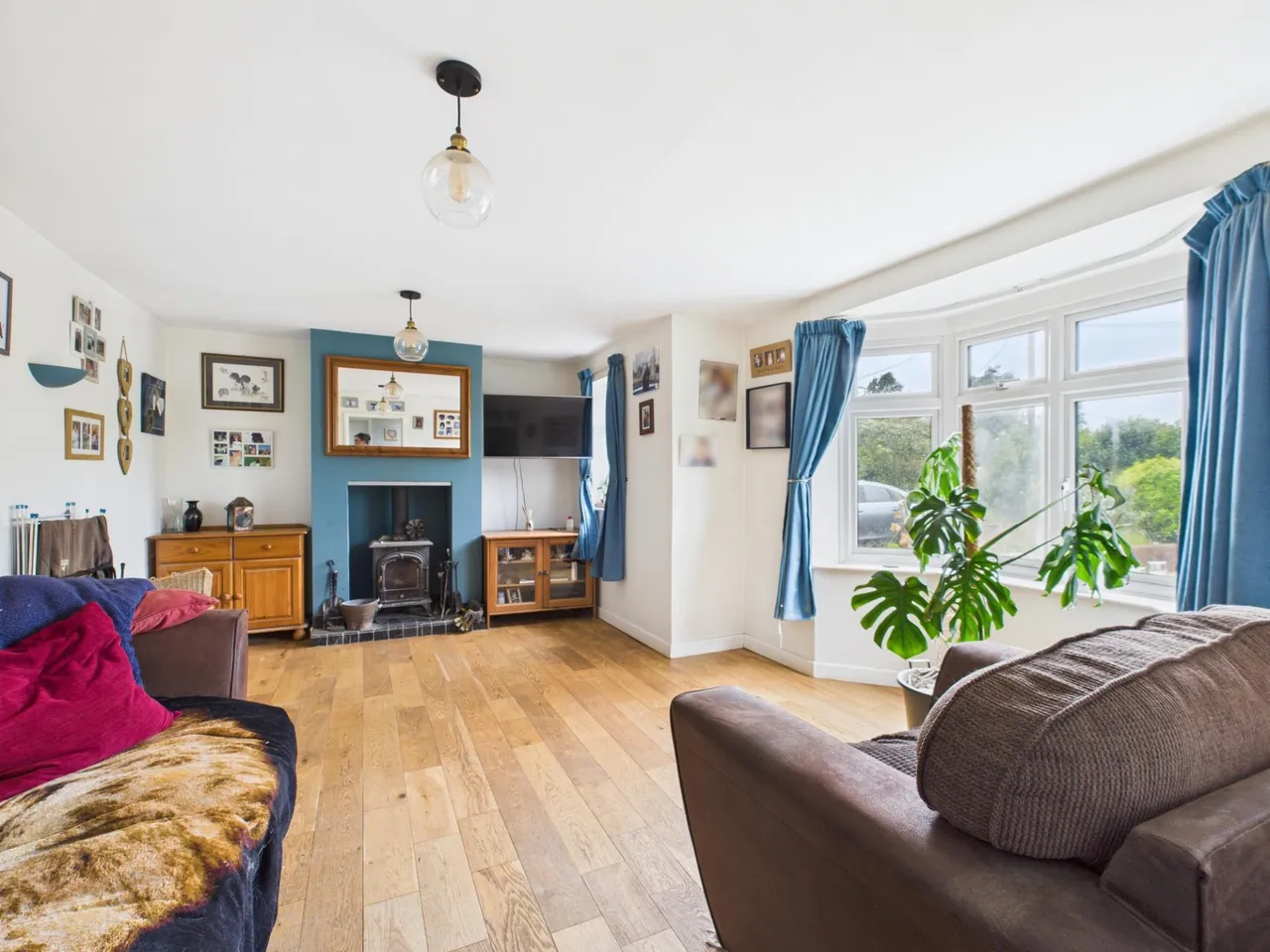 Old Kempshott Lane, Basingstoke, RG22, photo 4