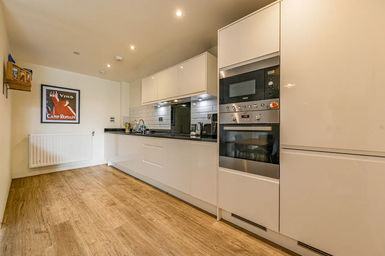 38 Bloom Heights, River Rise Close, LONDON, photo 11