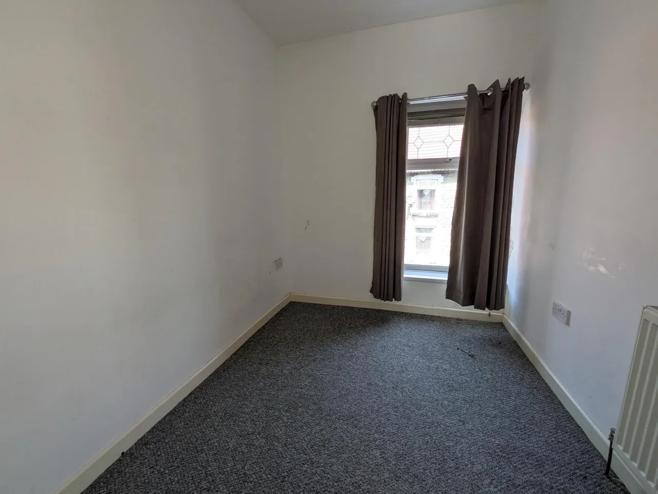 Prichard Street, Tonyrefail, Porth, photo 10