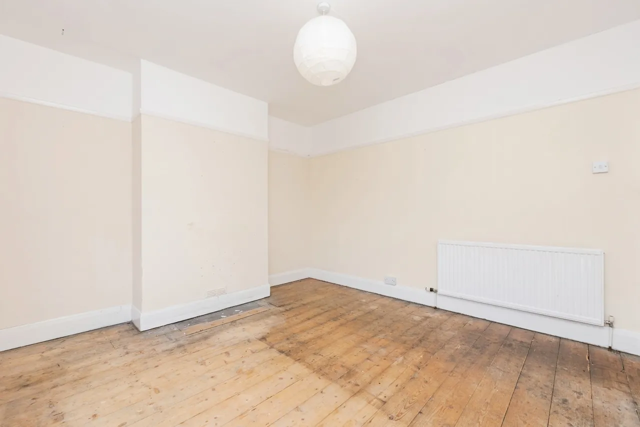 Sylvia Avenue, Bristol, Somerset, BS3, photo 9