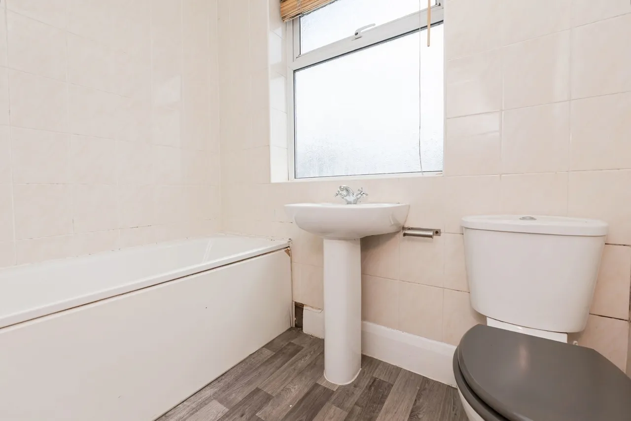 Sylvia Avenue, Bristol, Somerset, BS3, photo 5