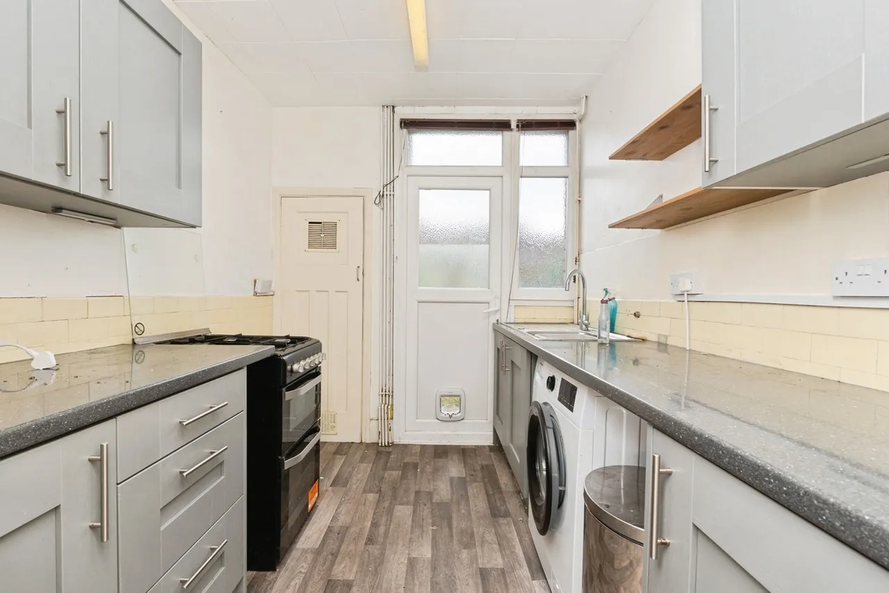 Sylvia Avenue, Bristol, Somerset, BS3, photo 4
