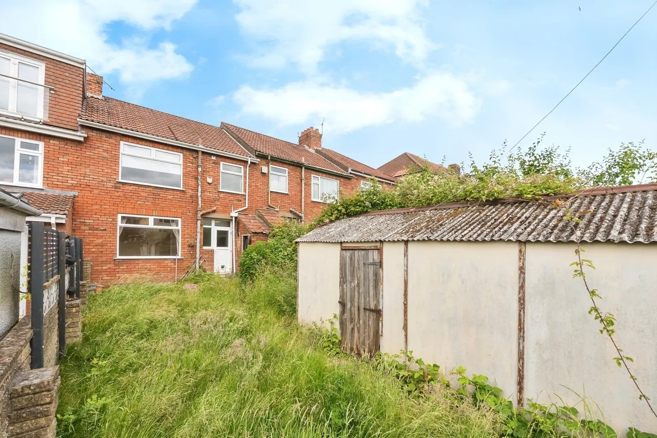 Sylvia Avenue, Bristol, Somerset, BS3, photo 13