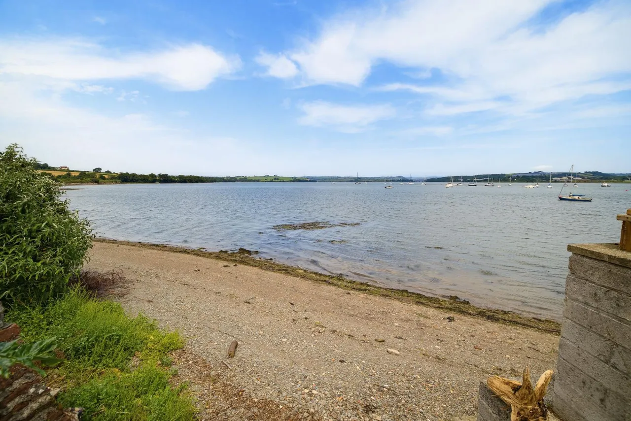 Old Ferry Road, Saltash, PL12, photo 24