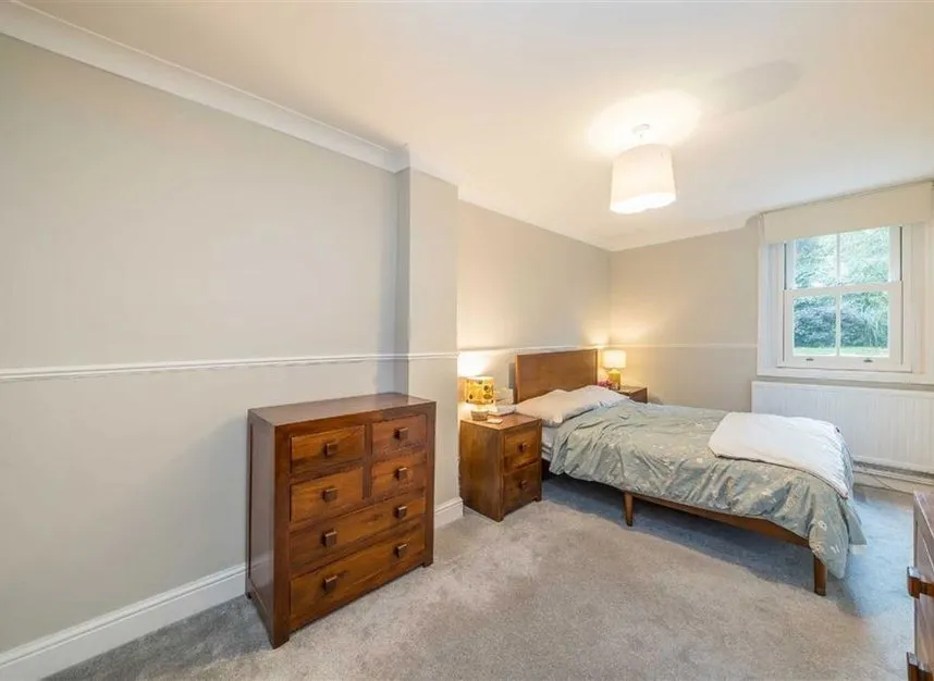 Kew Road, Kew, TW9, photo 4