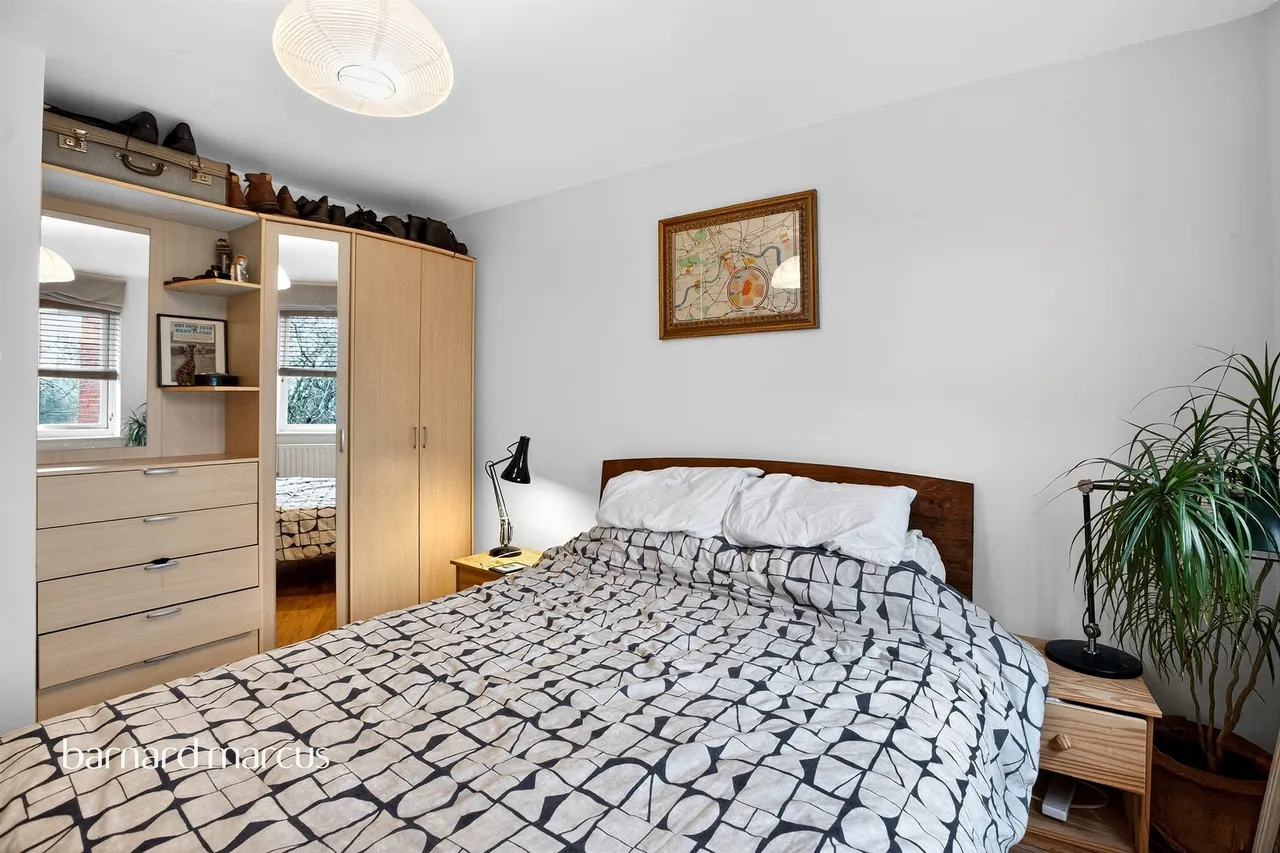 Bream Close, London, N17, photo 11