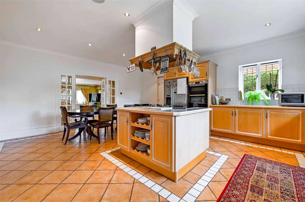St. Leonards Hill, Windsor, SL4, photo 10
