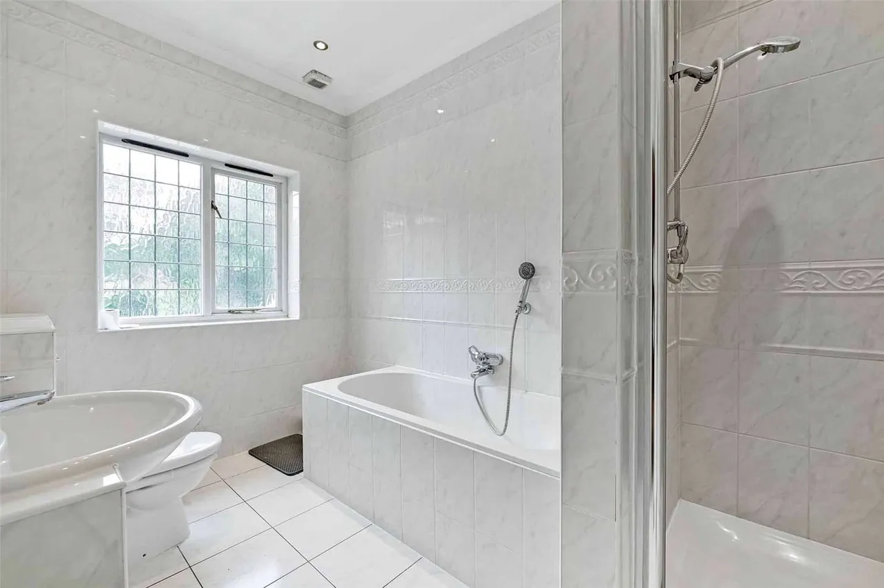 St. Leonards Hill, Windsor, SL4, photo 18