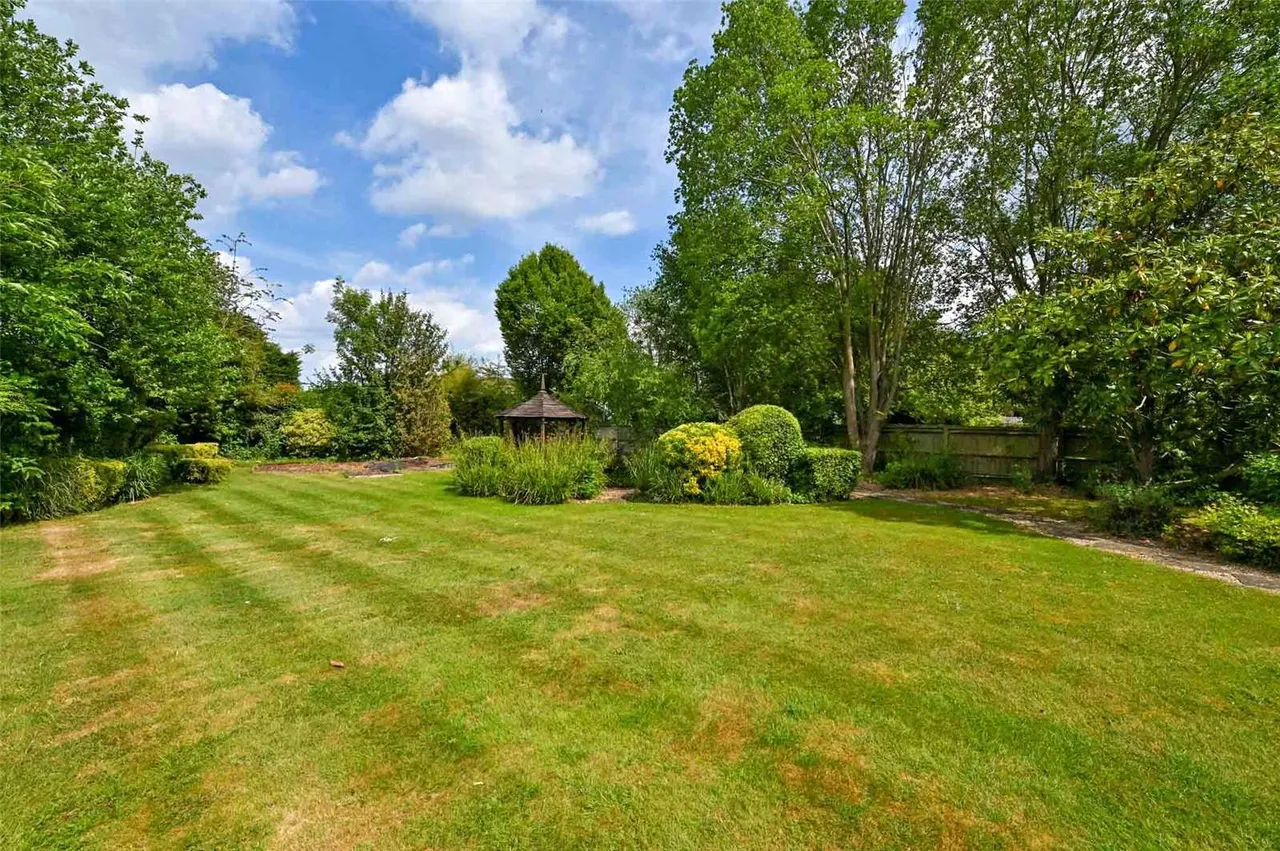 St. Leonards Hill, Windsor, SL4, photo 21