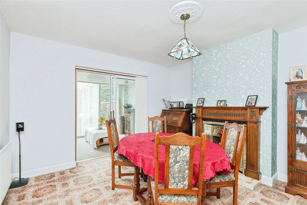 Braunstone Lane, Braunstone Town, LE3, photo 5