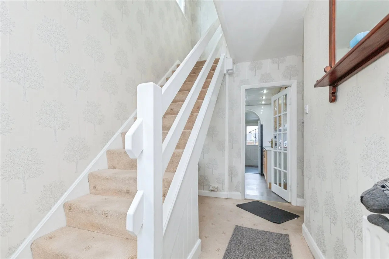 Braunstone Lane, Braunstone Town, LE3, photo 16