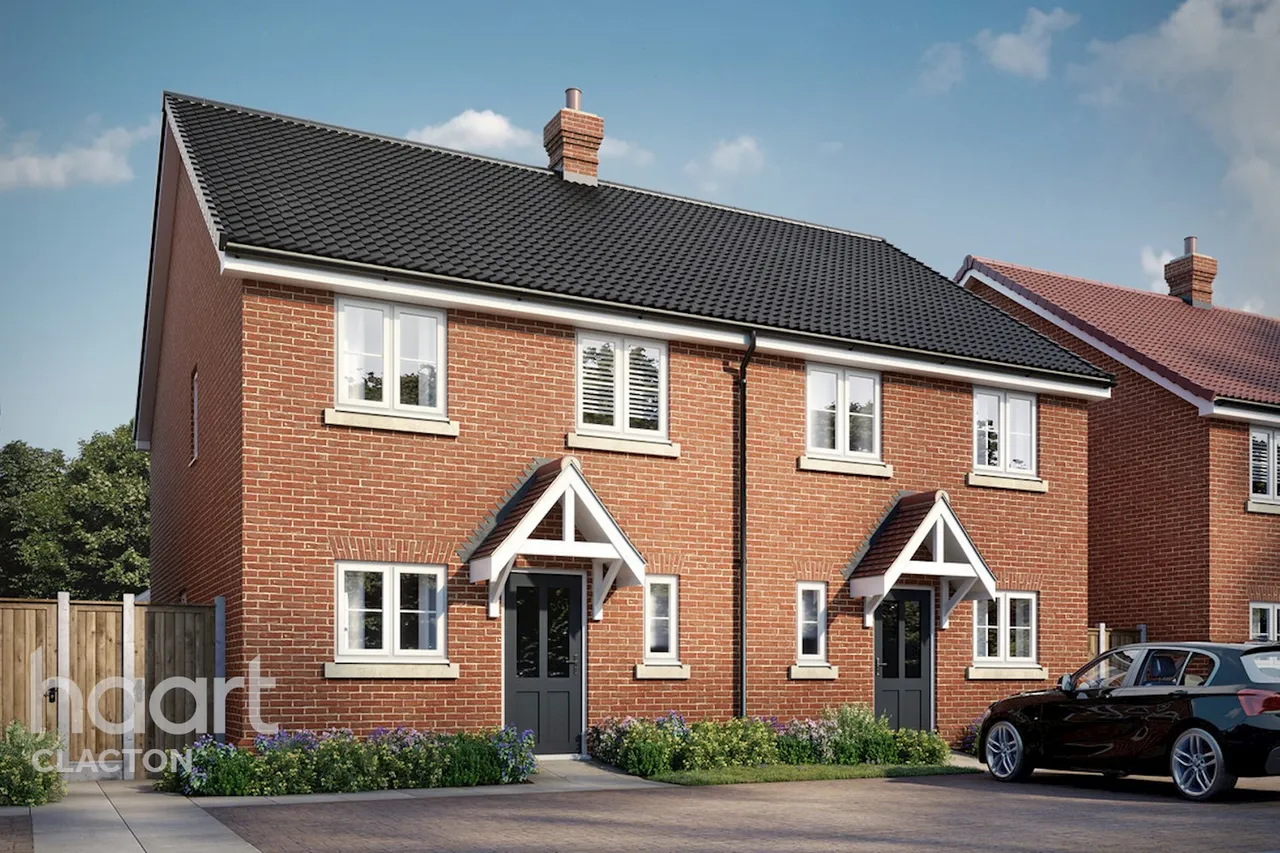 3 bed house for sale, Lamb Court, Weeley, CO16