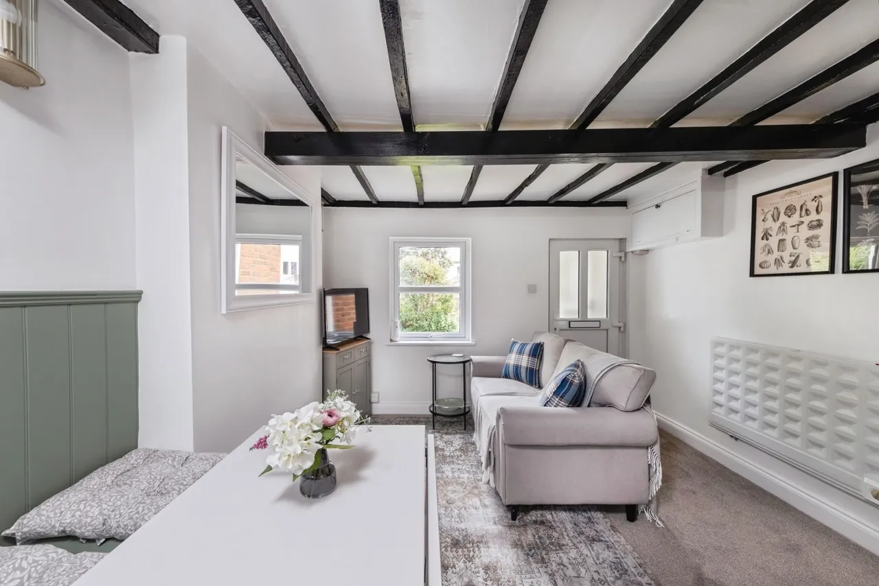 Bridge Street, Thornborough, Buckingham, Buckinghamshire, MK18, photo 2