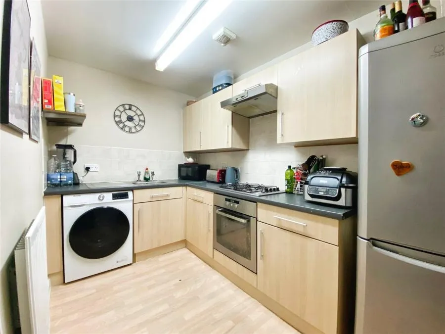 Old Dairy Close, Fleet, GU51, photo 5
