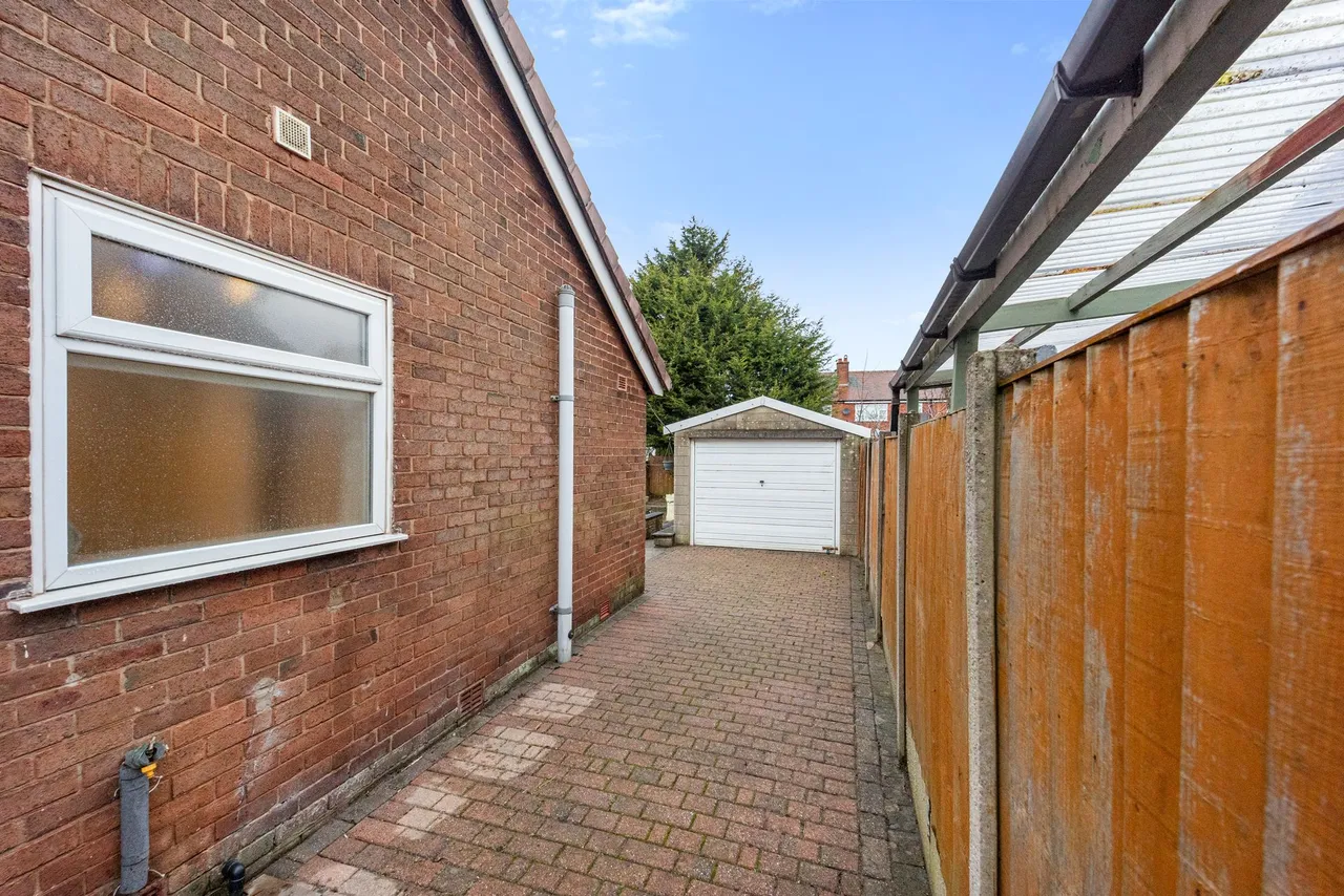 Bettison Avenue, Leigh, Leigh, WN7 3DB, photo 13