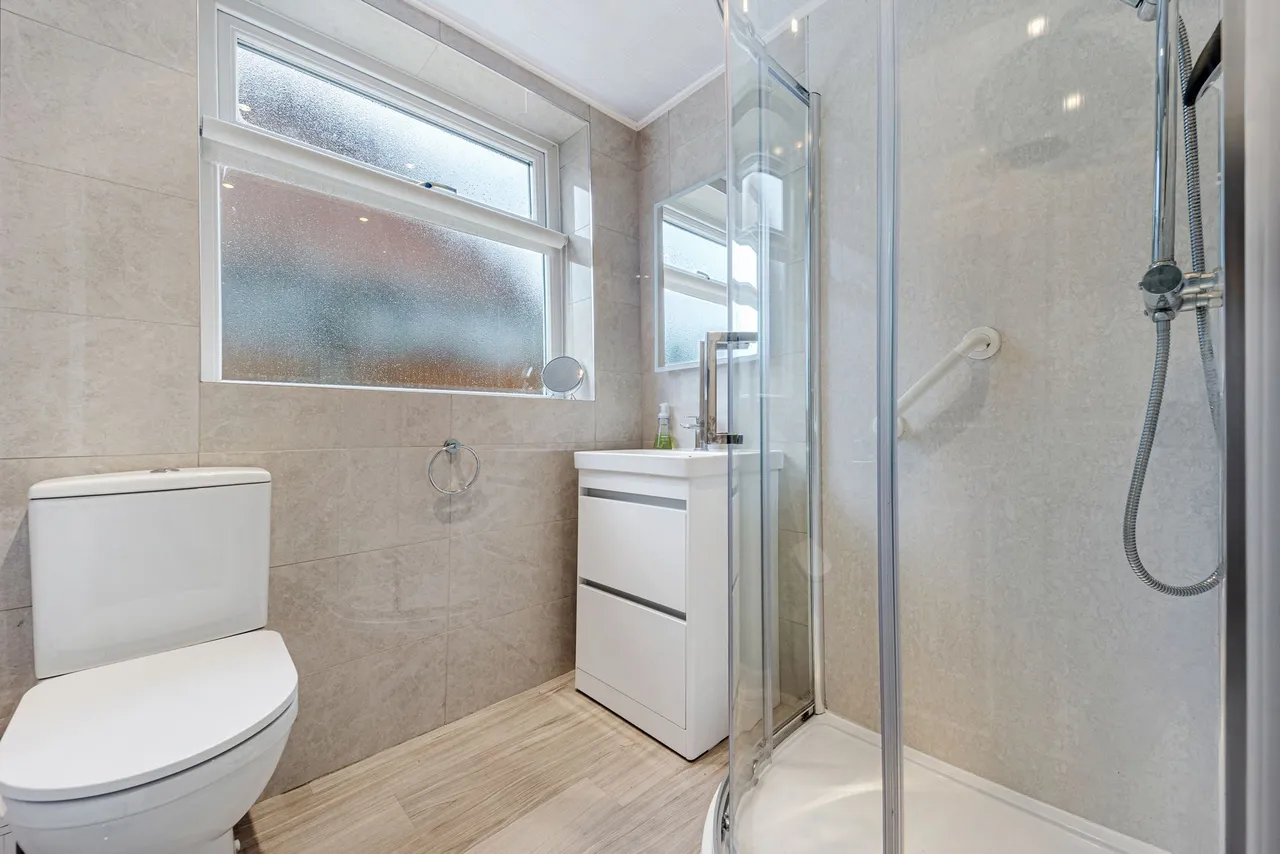 Bettison Avenue, Leigh, Leigh, WN7 3DB, photo 8
