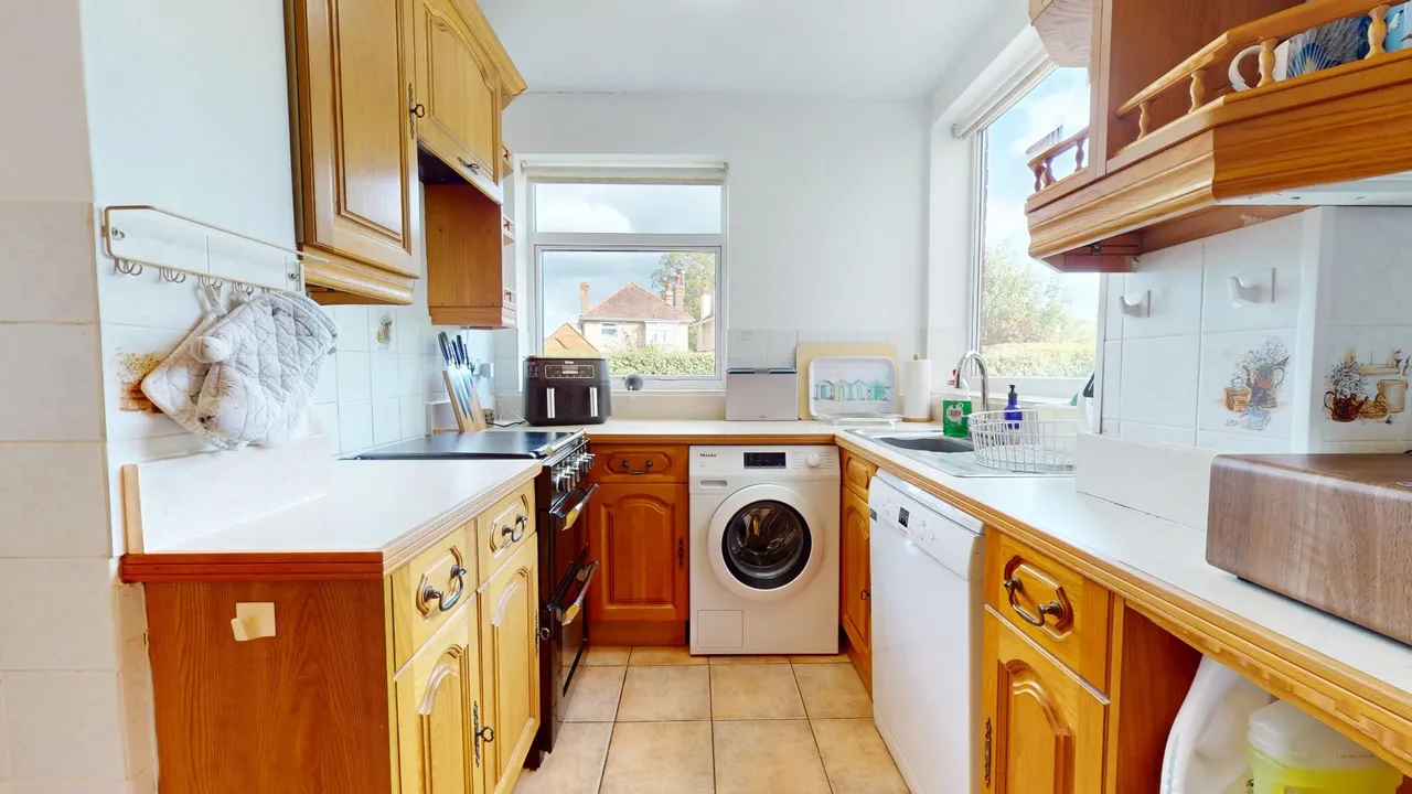 Christine Avenue, Wellington, Telford TF1 2DX, photo 5
