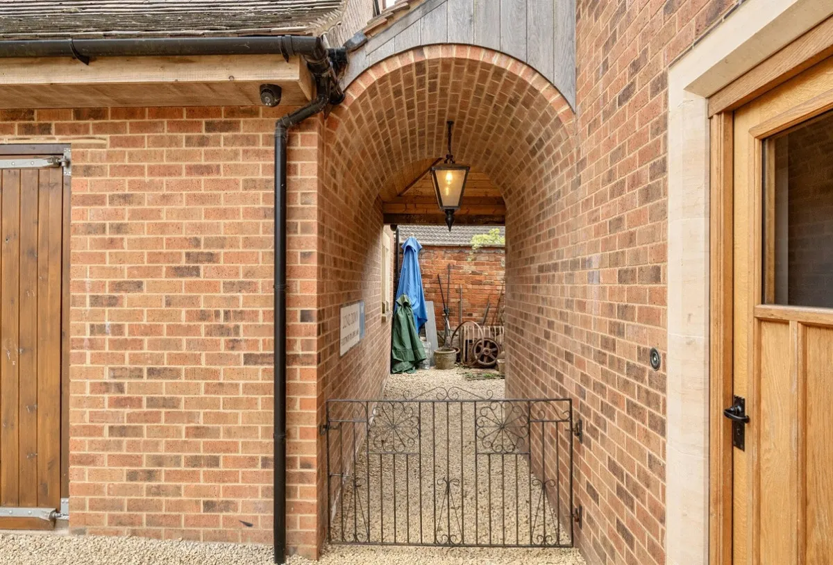 Cainscross Road, Stroud, GL5, photo 19