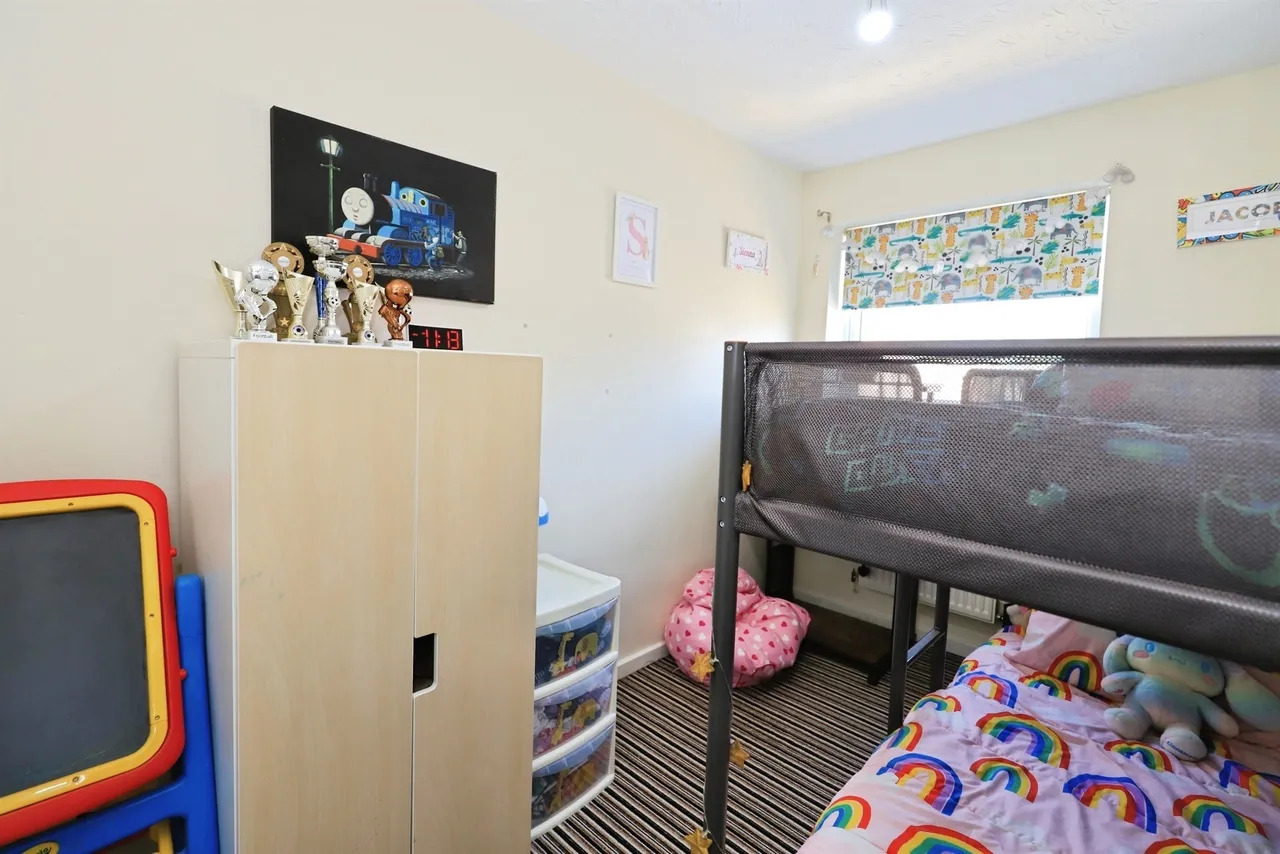 Julie Croft, Bilston, WV14, photo 11