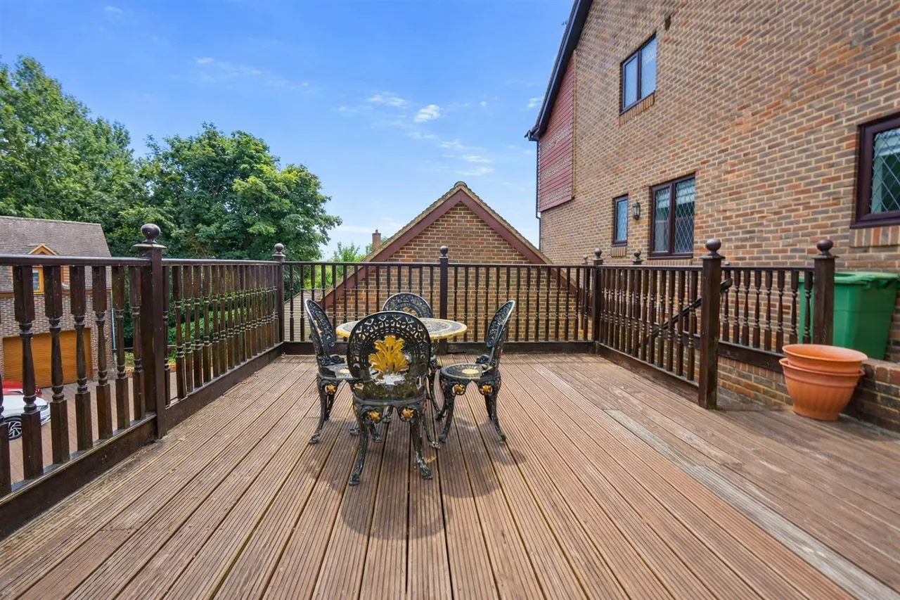 St. Kitts Close, St. Leonards-On-Sea, photo 24