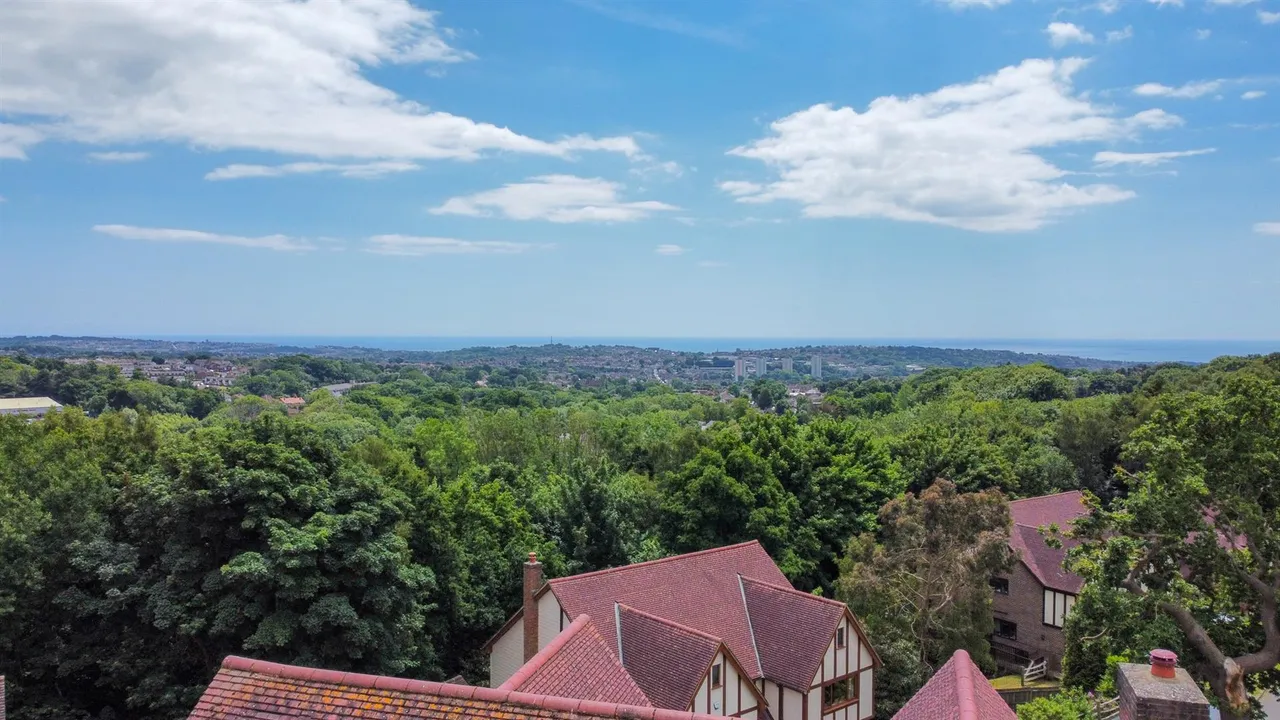 St. Kitts Close, St. Leonards-On-Sea, photo 15