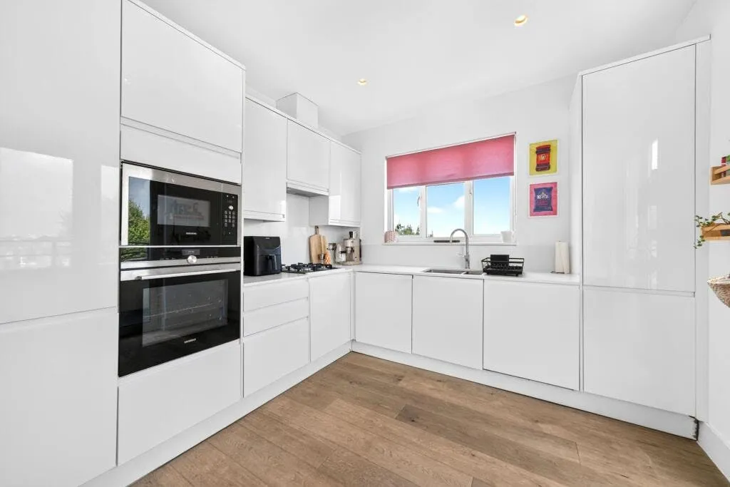 Nightingale Lane, SW12, photo 10