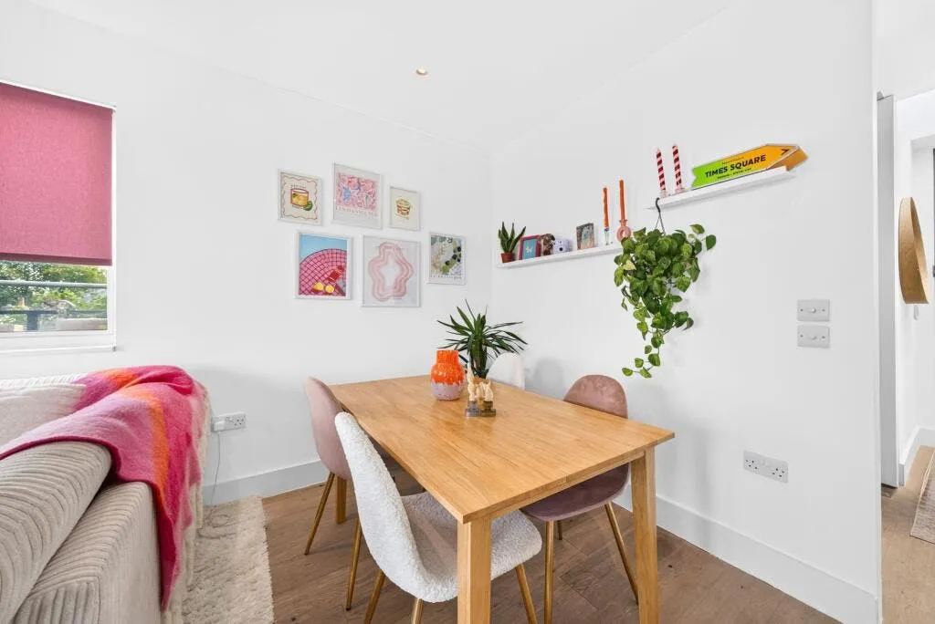 Nightingale Lane, SW12, photo 11