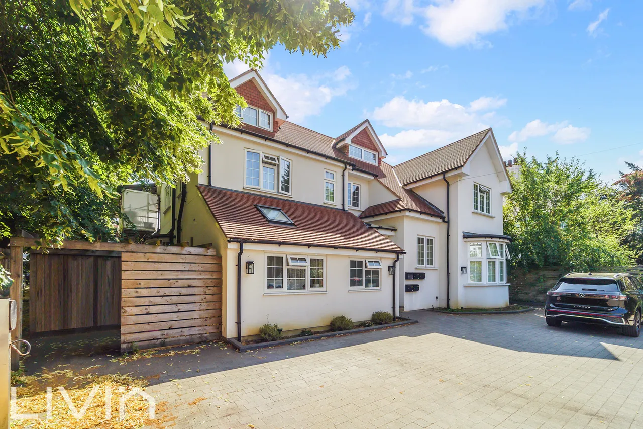 Old Lodge Lane, Purley, CR8, photo 11