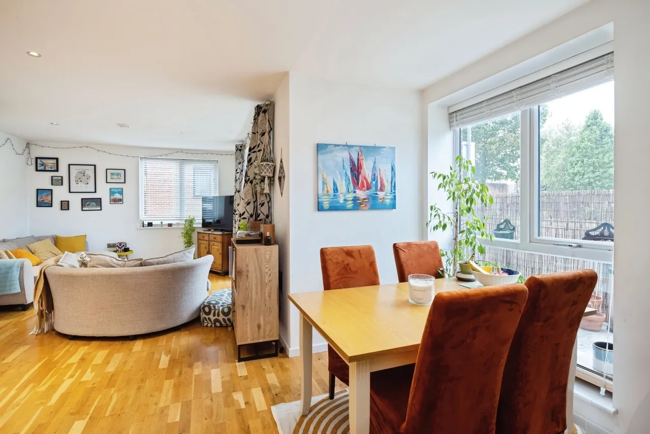 Crowndale Place, Walthamstow, E17, photo 18