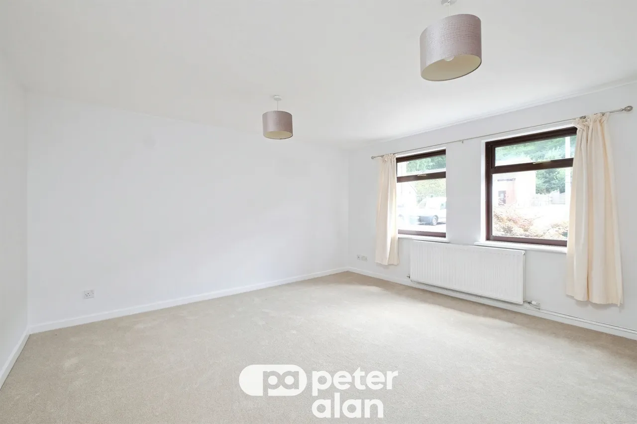 Bolingbroke Close, Monmouth, NP25, photo 5