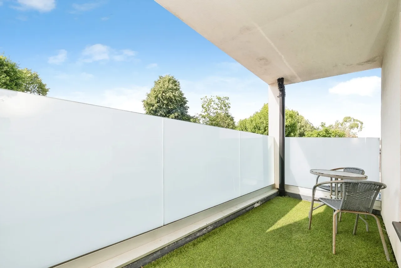 Faringdon Avenue, Romford, RM3, photo 19
