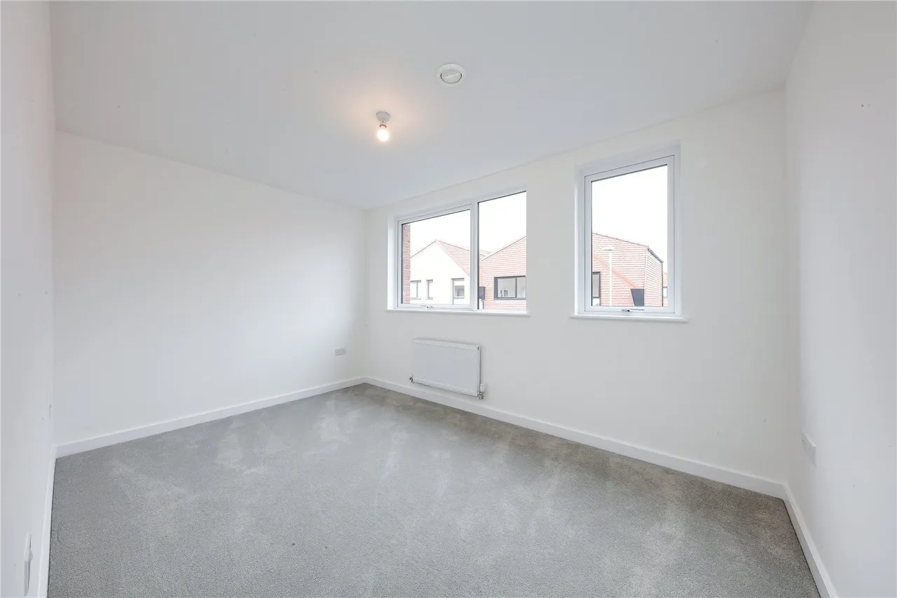 Beechwood, Basildon, Essex, SS14, photo 6